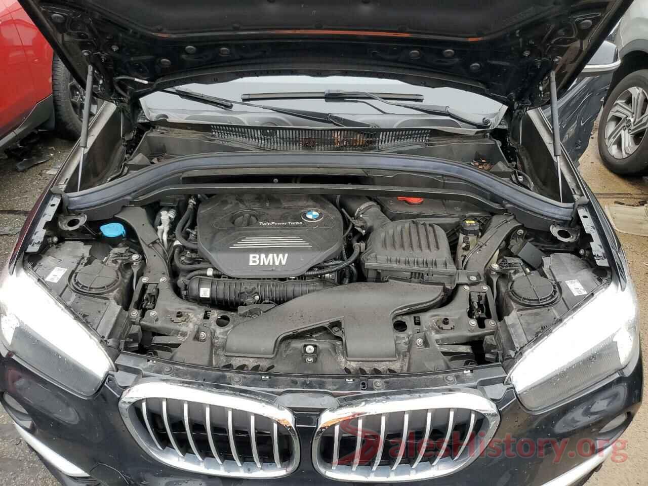 WBXHT3C57K5L36840 2019 BMW X1