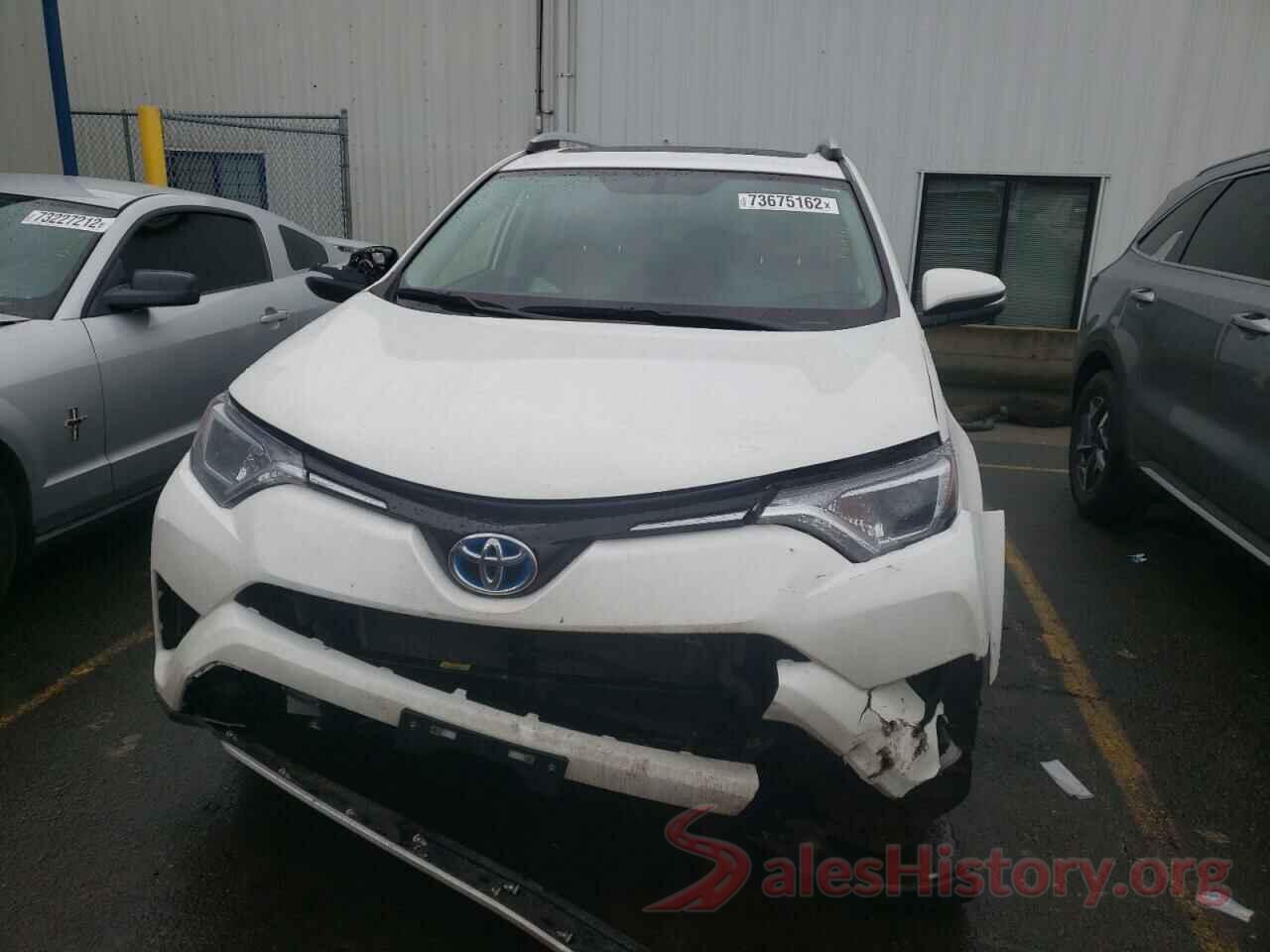 JTMRJREV7GD051091 2016 TOYOTA RAV4