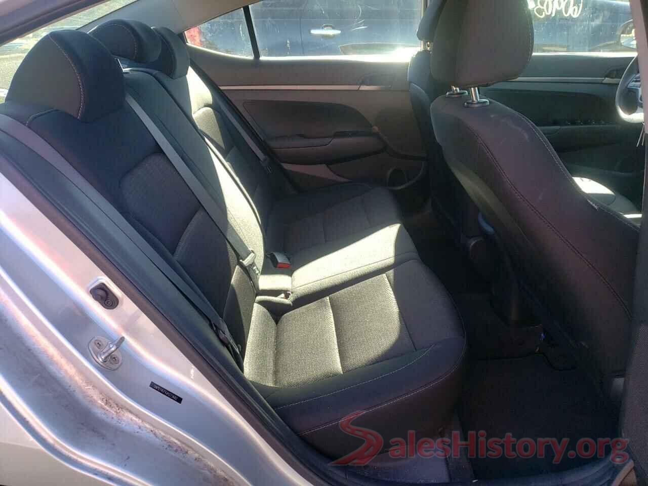 5NPD74LFXJH273682 2018 HYUNDAI ELANTRA