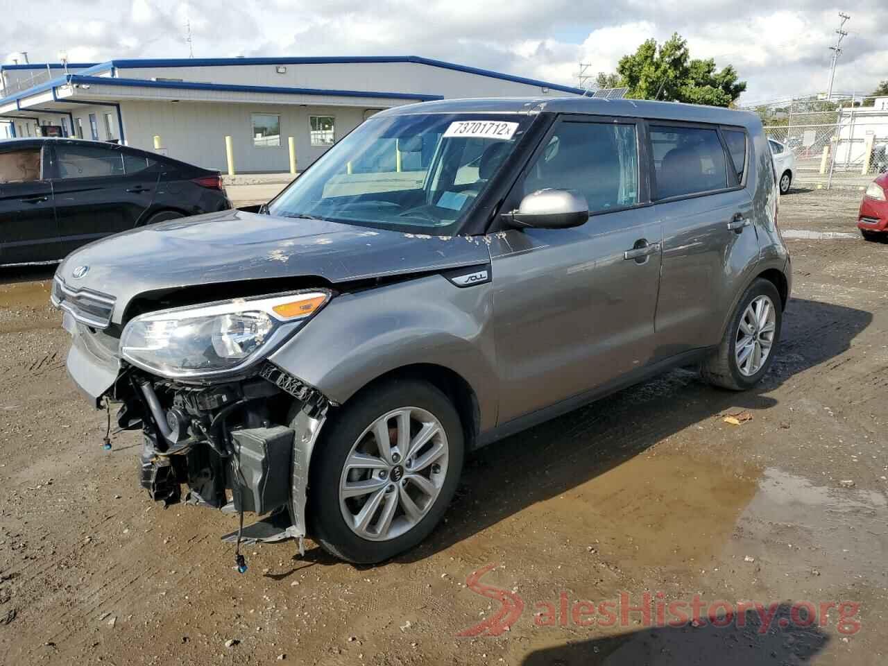 KNDJP3A55J7589910 2018 KIA SOUL