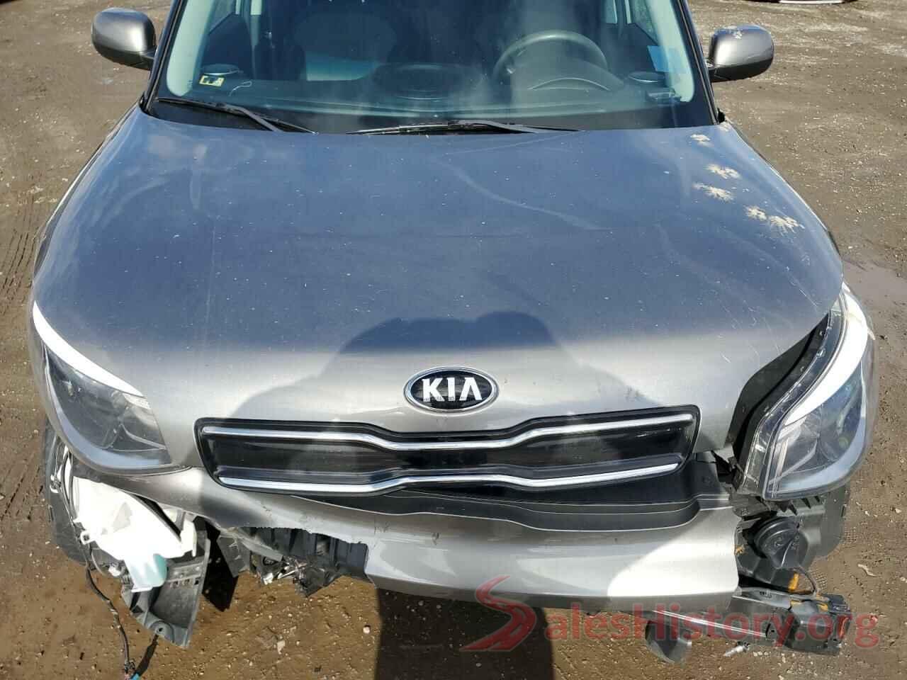 KNDJP3A55J7589910 2018 KIA SOUL