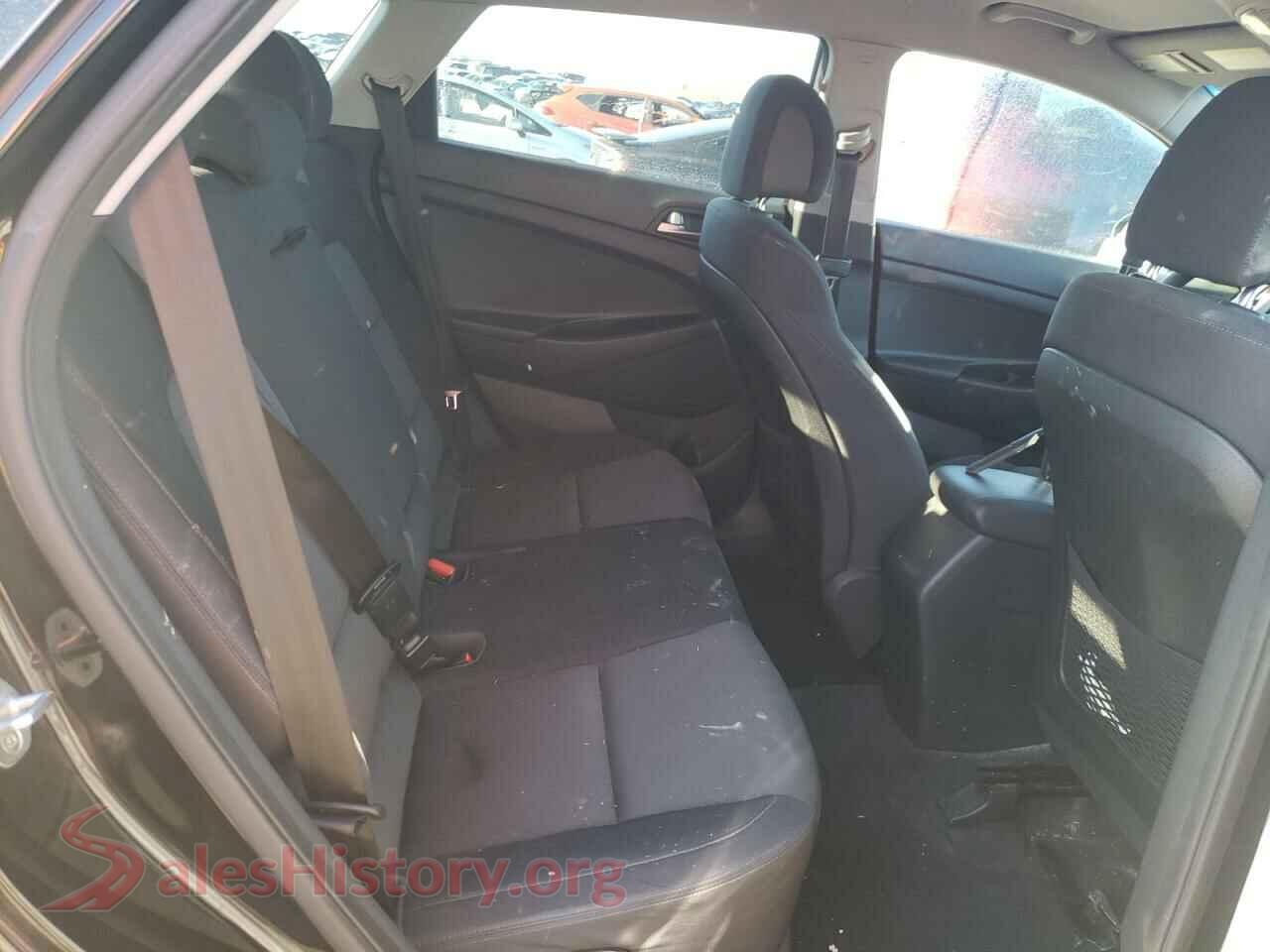 2017 HYUNDAI TUCSON VIN KM8J3CA47HU420367, VIN plate