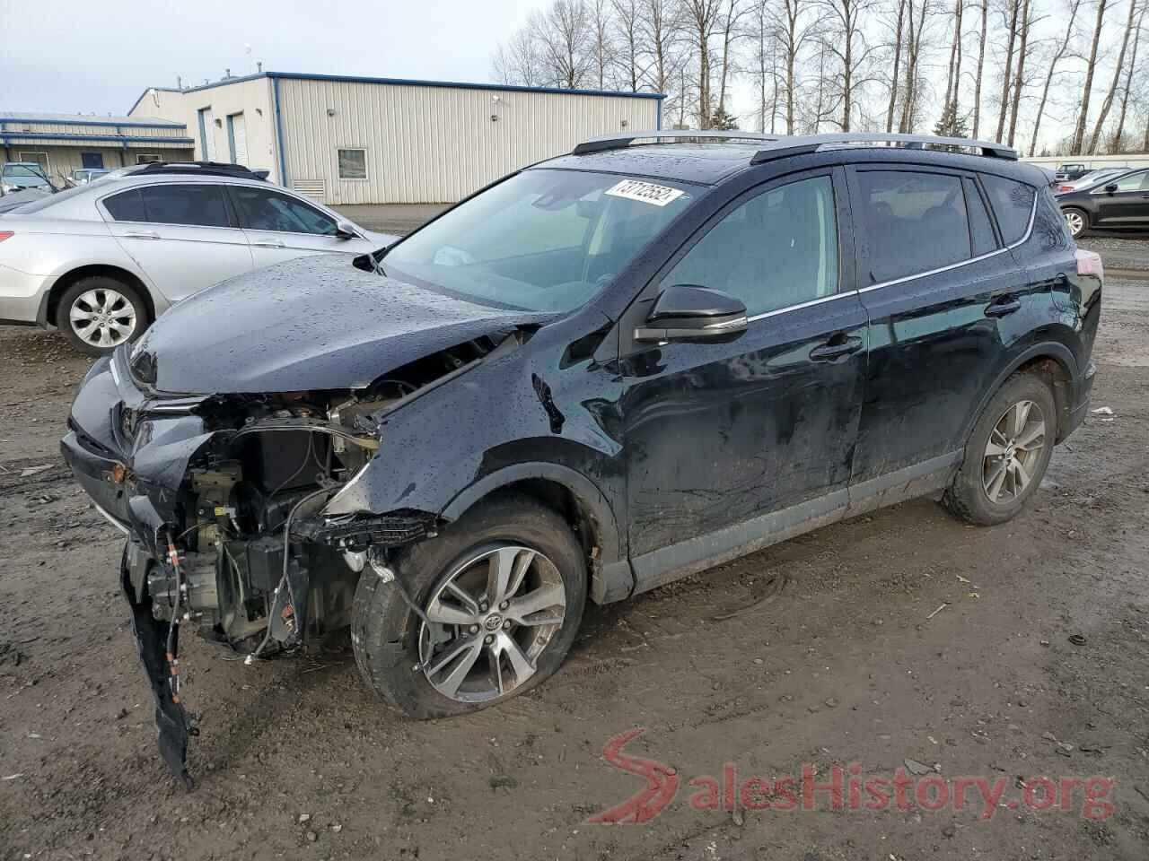 2T3RFREV7JW745470 2018 TOYOTA RAV4