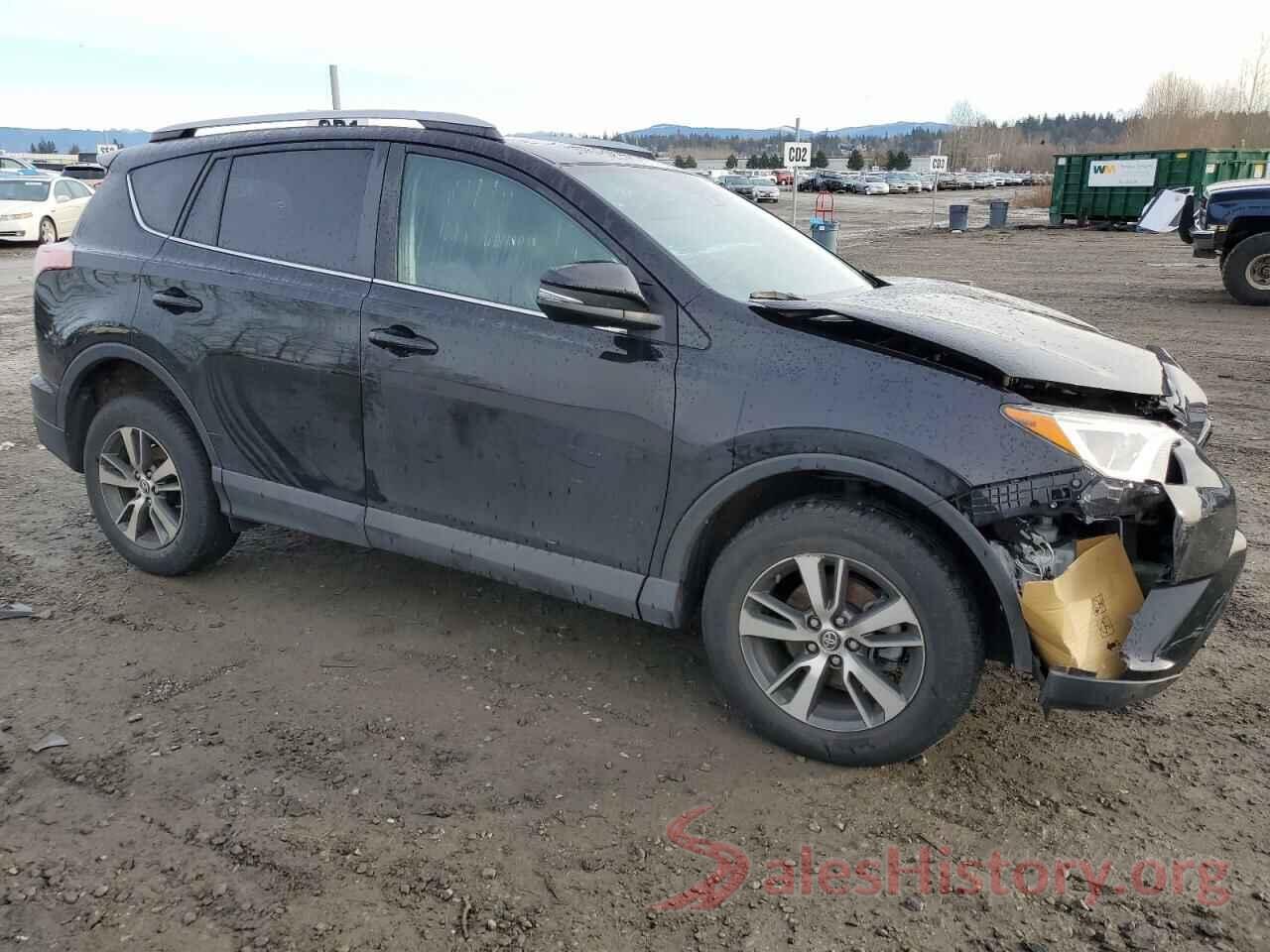 2T3RFREV7JW745470 2018 TOYOTA RAV4