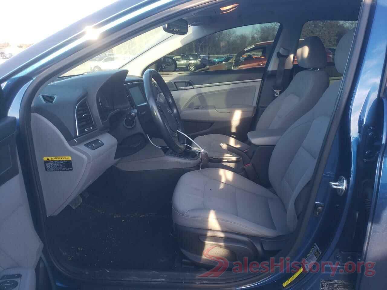 5NPD84LF2JH250829 2018 HYUNDAI ELANTRA