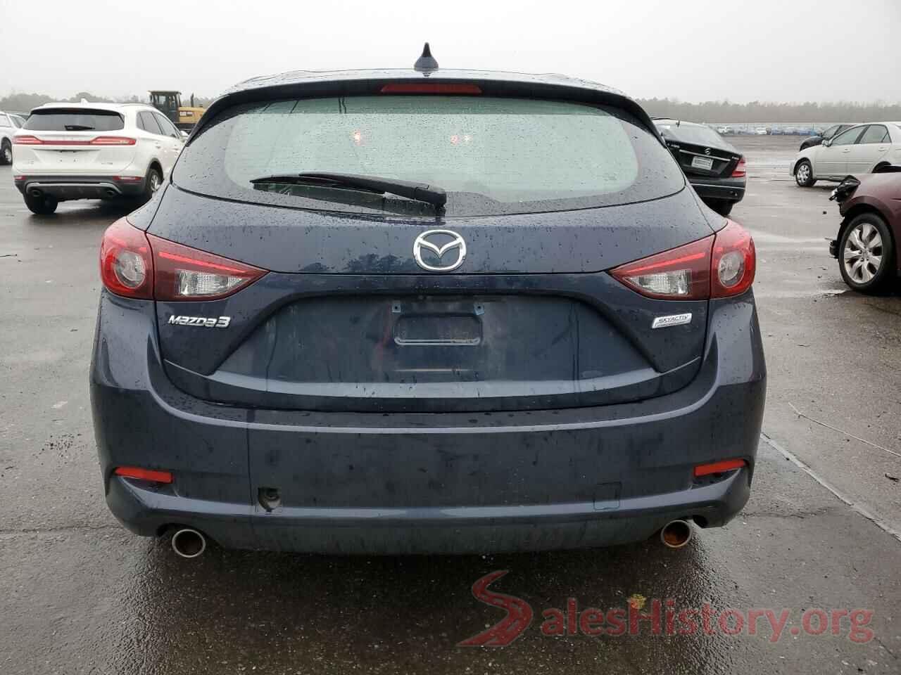 3MZBN1L31JM223388 2018 MAZDA 3