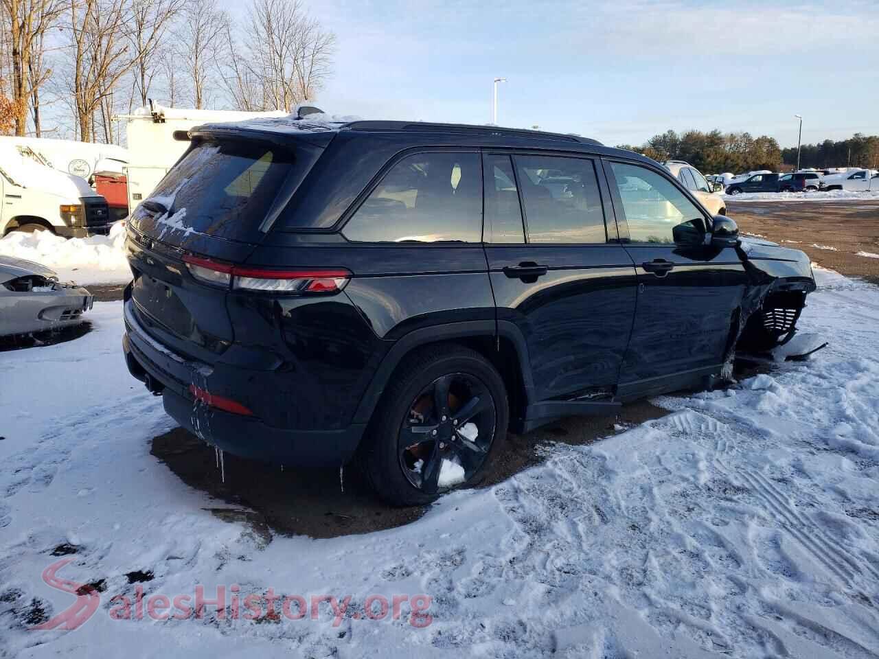 2024 JEEP GRAND CHER VIN 1C4RJHAG8RC216642, right side view