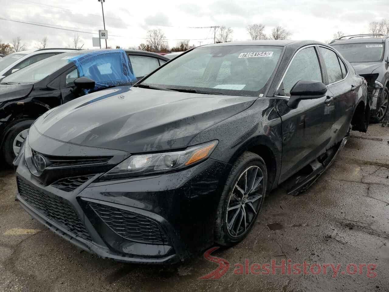 4T1G11AK7MU592265 2021 TOYOTA CAMRY