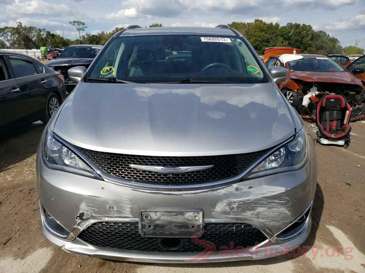 2C4RC1EG9HR752906 2017 CHRYSLER PACIFICA