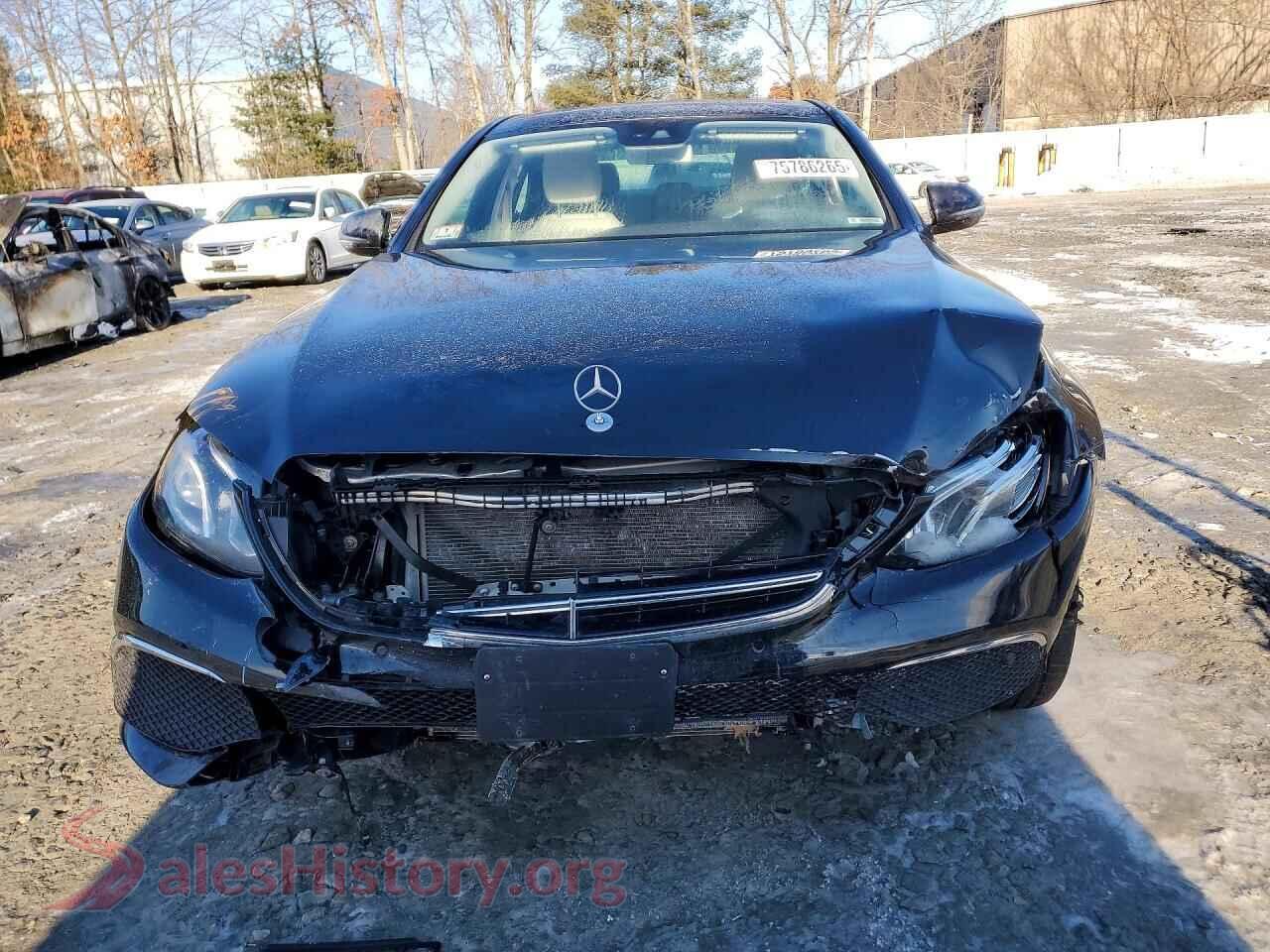 2018 MERCEDES-BENZ E-CLASS VIN WDDZF4KB2JA357676, rear view
