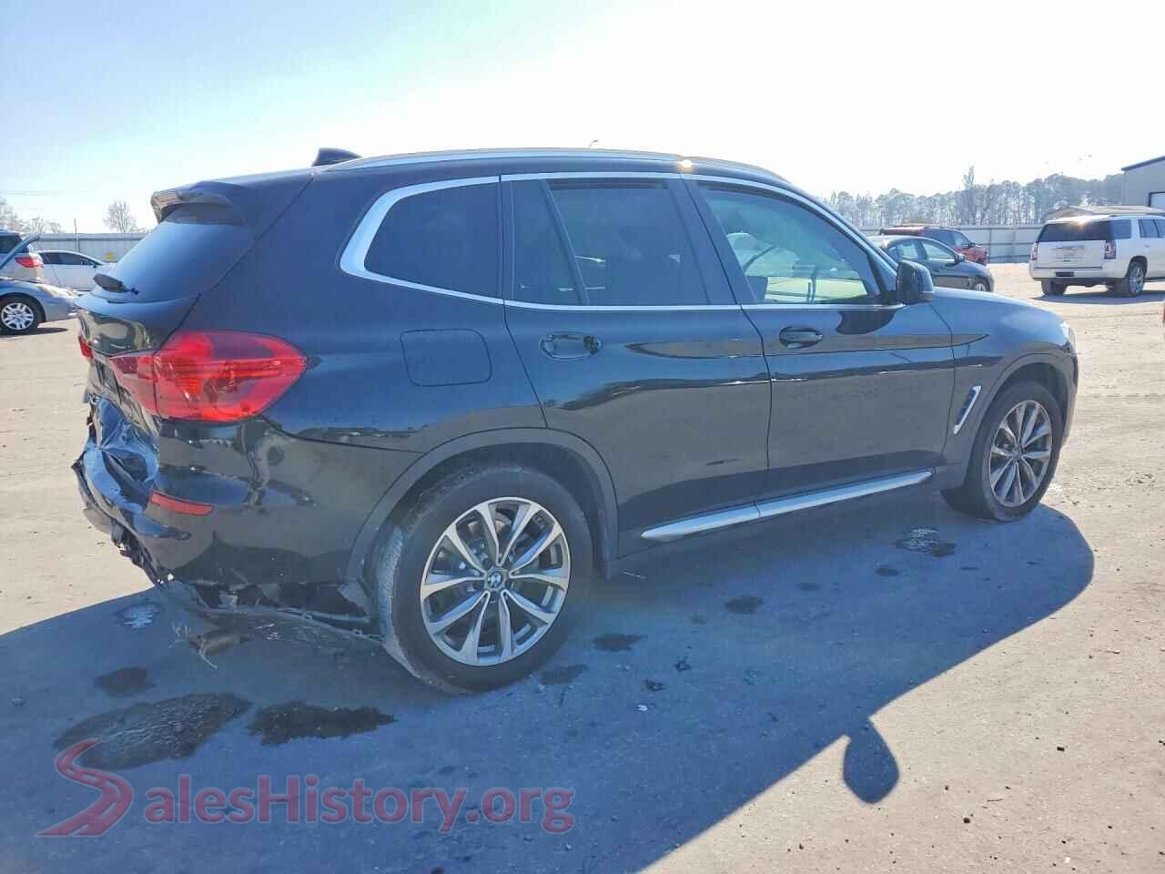 2019 BMW X3 VIN 5UXTR7C53KLR50596, right side view