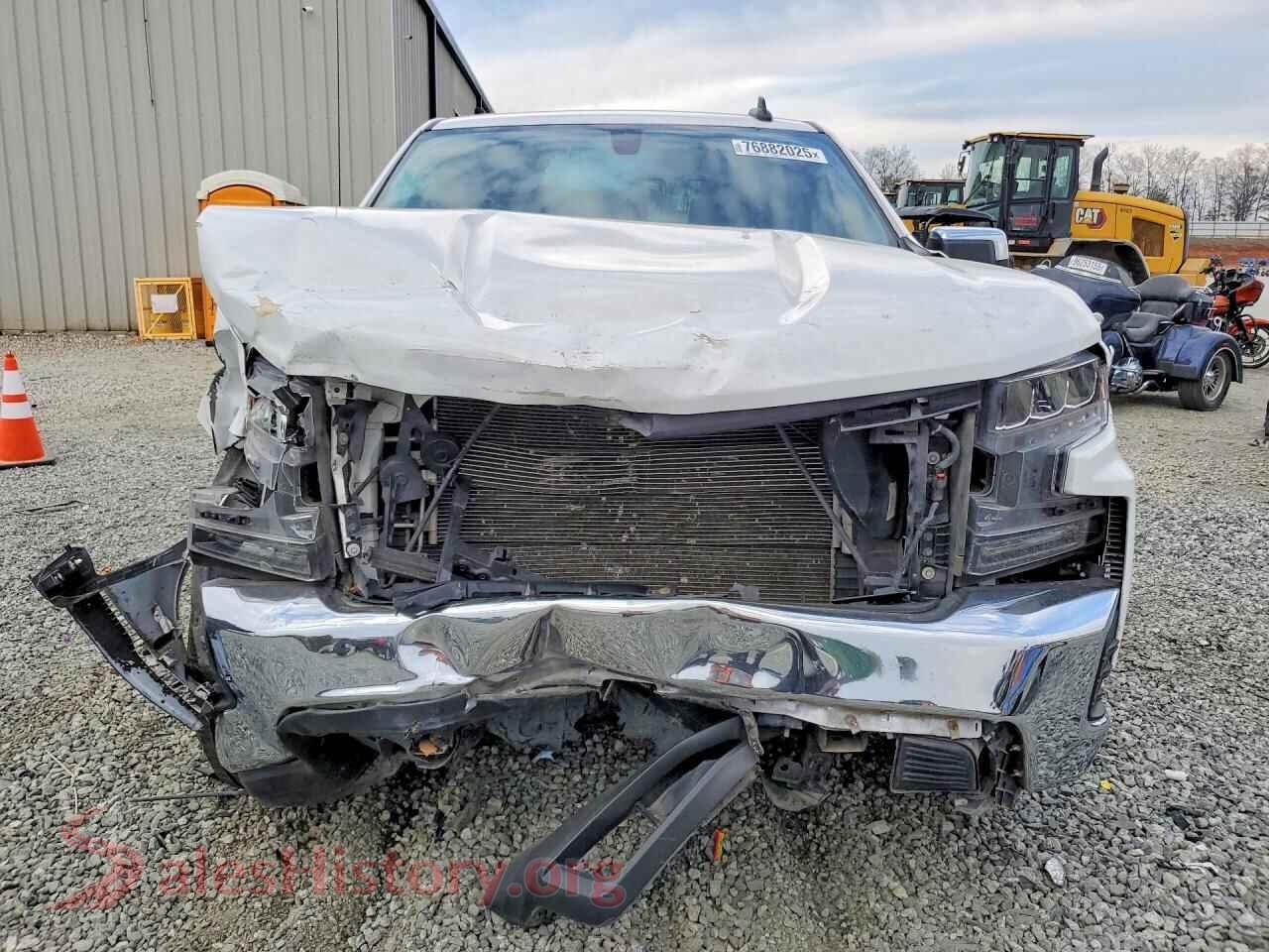 2020 CHEVROLET ALL Models VIN 3GCPWCED3LG153157, rear view