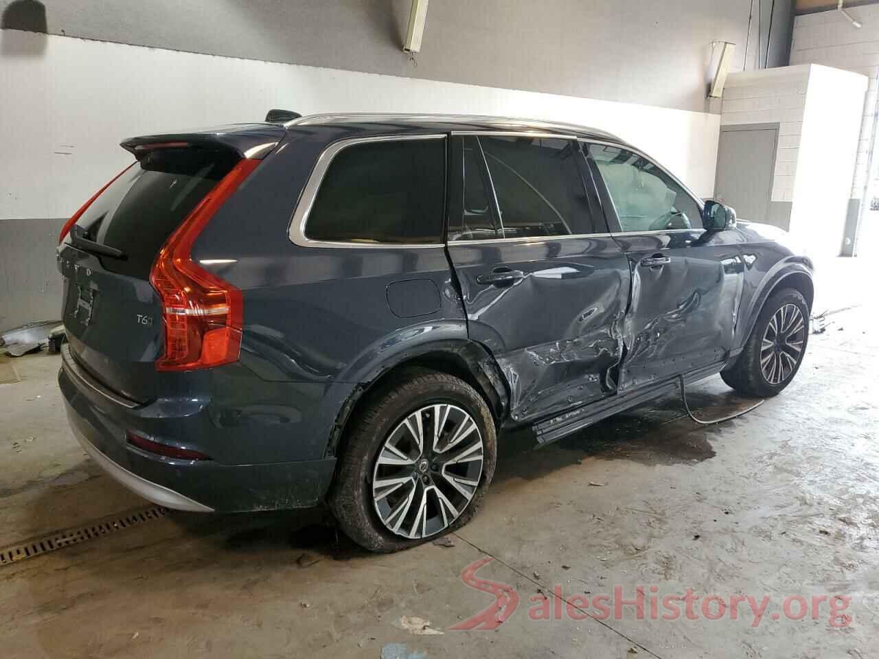 YV4A22PK9N1863489 2022 VOLVO XC60