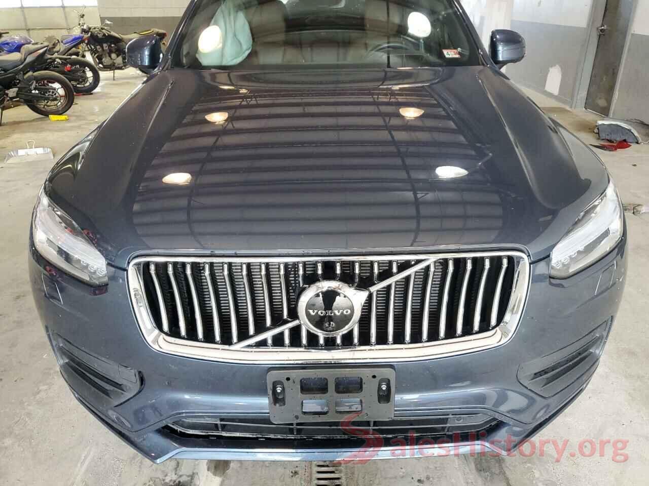 YV4A22PK9N1863489 2022 VOLVO XC60