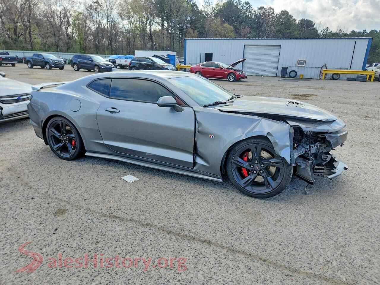 2019 CHEVROLET CAMARO VIN 1G1FH1R70K0145706, rear 3/4 view