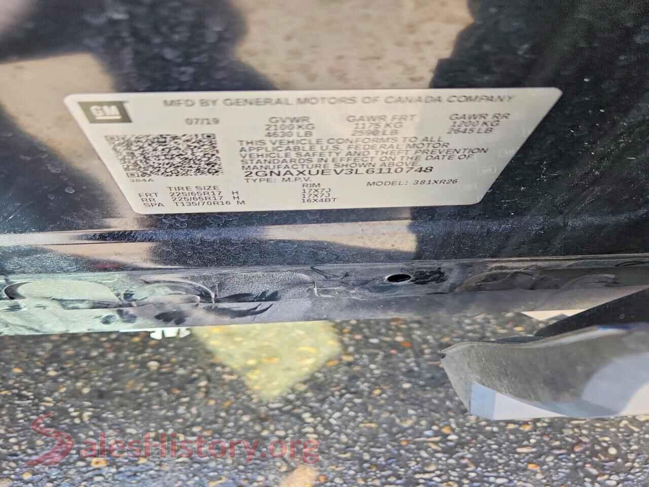 2020 CHEVROLET EQUINOX VIN 2GNAXUEV3L6110748, damage close-up