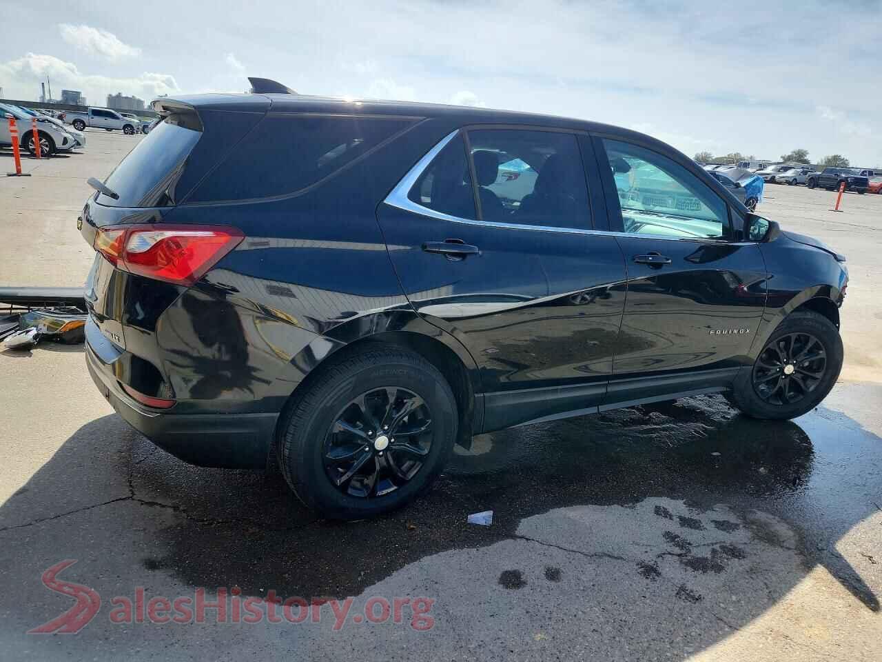2020 CHEVROLET EQUINOX VIN 2GNAXUEV3L6110748, right side view