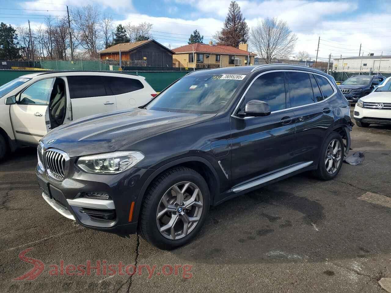 2021 BMW X3 VIN 5UXTS1C00M9F10666, auction photo