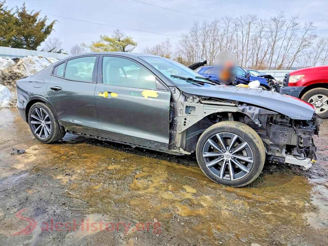 2021 VOLVO S60 VIN 7JR102FKXMG102364, rear 3/4 view