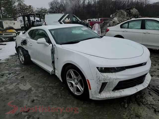 2018 CHEVROLET CAMARO VIN 1G1FB1RX6J0151705, trunk area