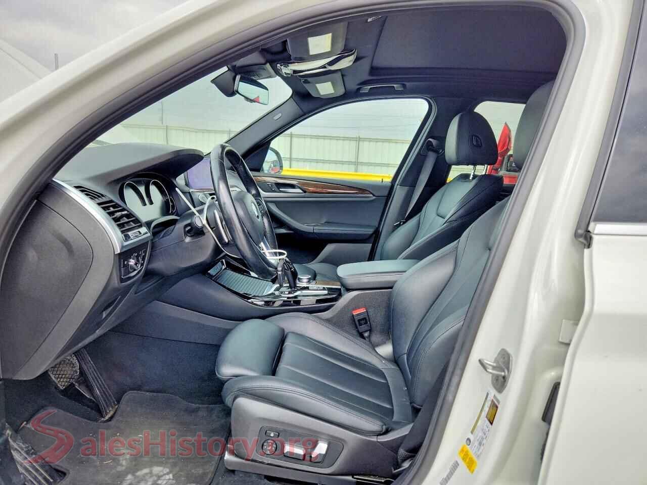 2020 BMW X3 VIN 5UXTY3C03L9C30622, engine bay