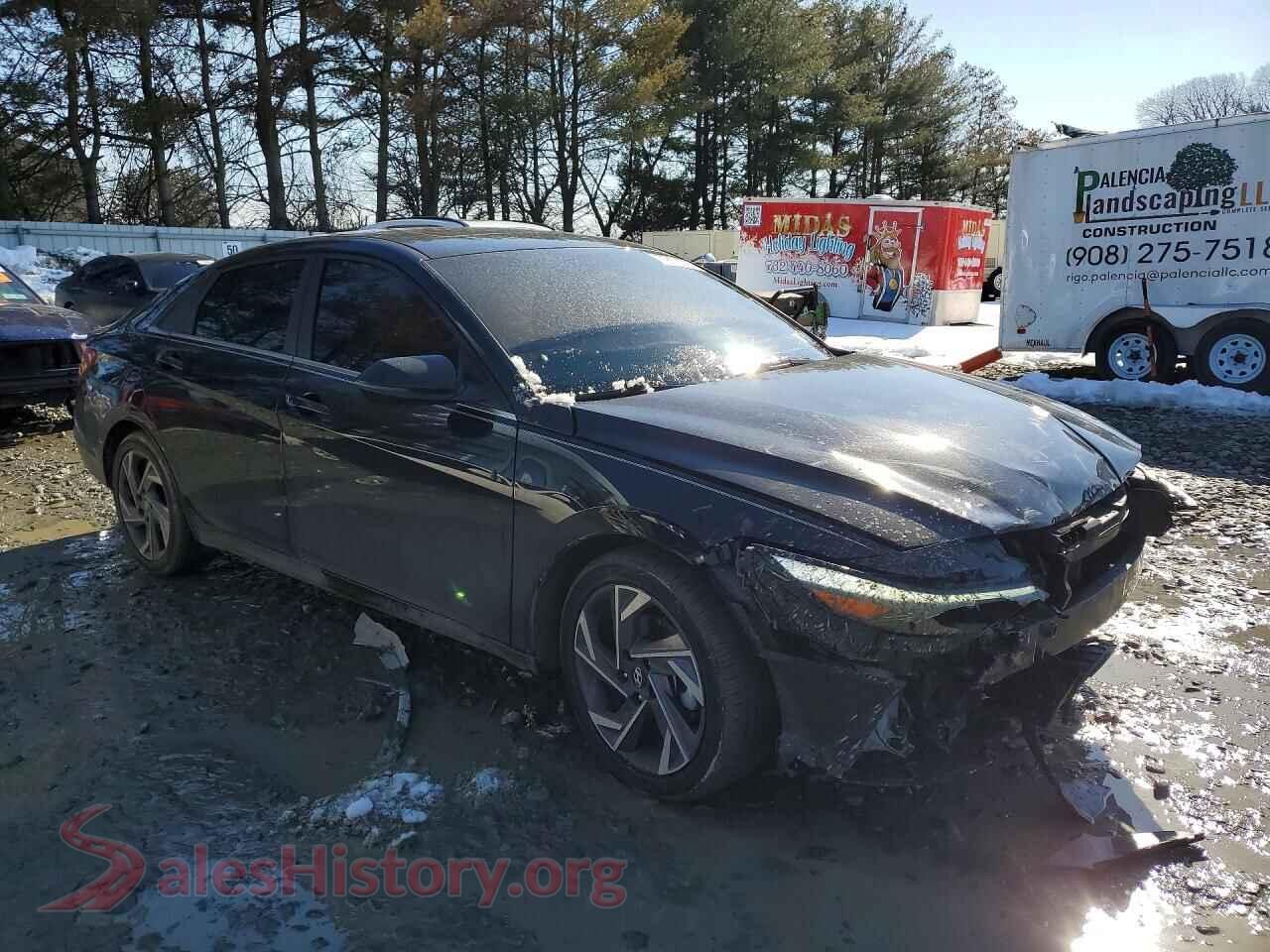 2025 HYUNDAI ELANTRA VIN KMHLP4DG3SU910594, rear 3/4 view