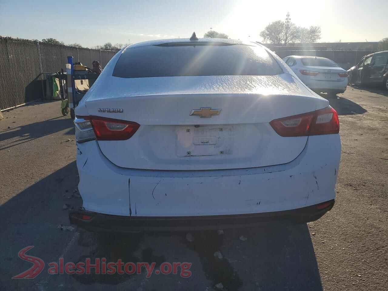 2019 CHEVROLET MALIBU VIN 1G1ZB5ST9KF205038, left side view