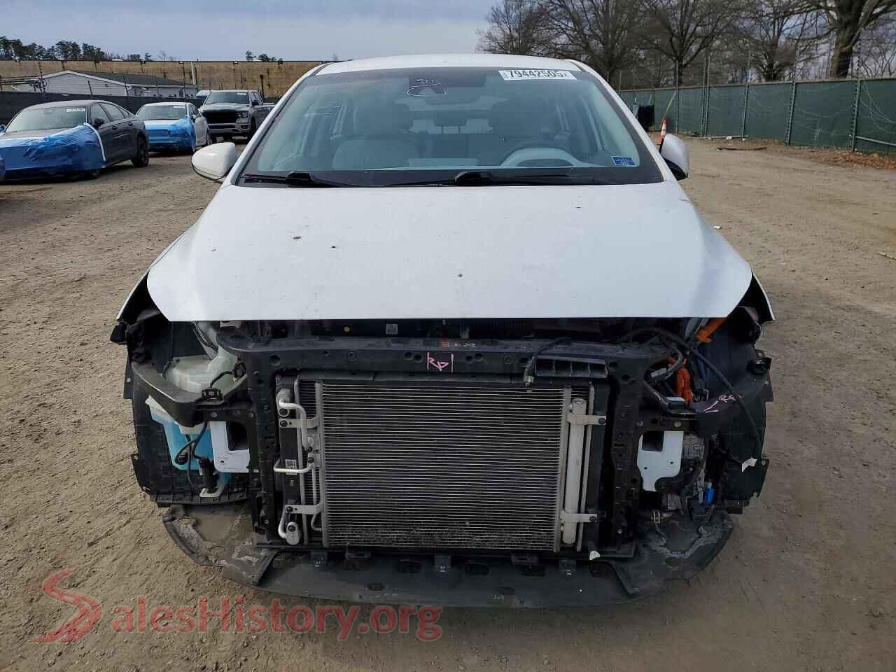2020 HYUNDAI IONIQ PLUG-IN HYBRID VIN KMHC75LD8LU225327, rear view