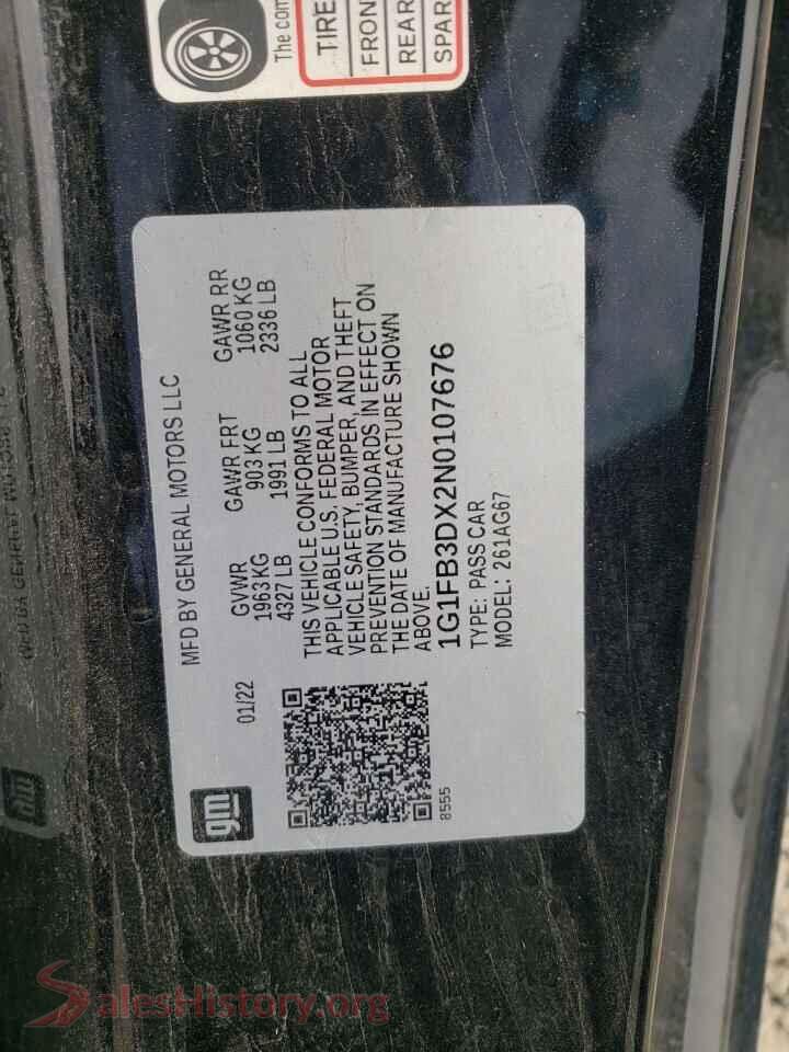2022 CHEVROLET CAMARO VIN 1G1FB3DX2N0107676, trunk area