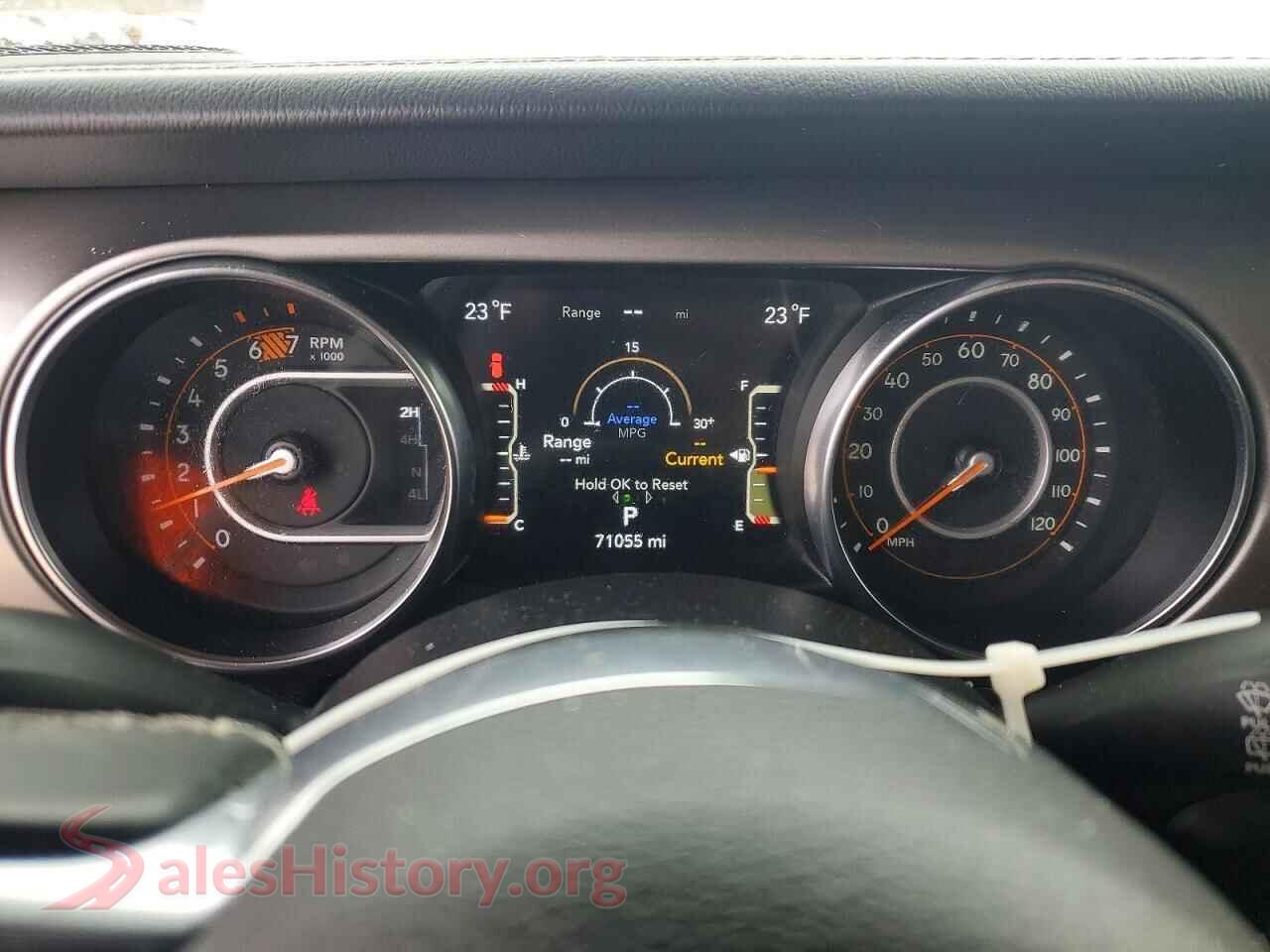 2019 JEEP WRANGLER VIN 1C4HJXEG4KW663750, interior center console