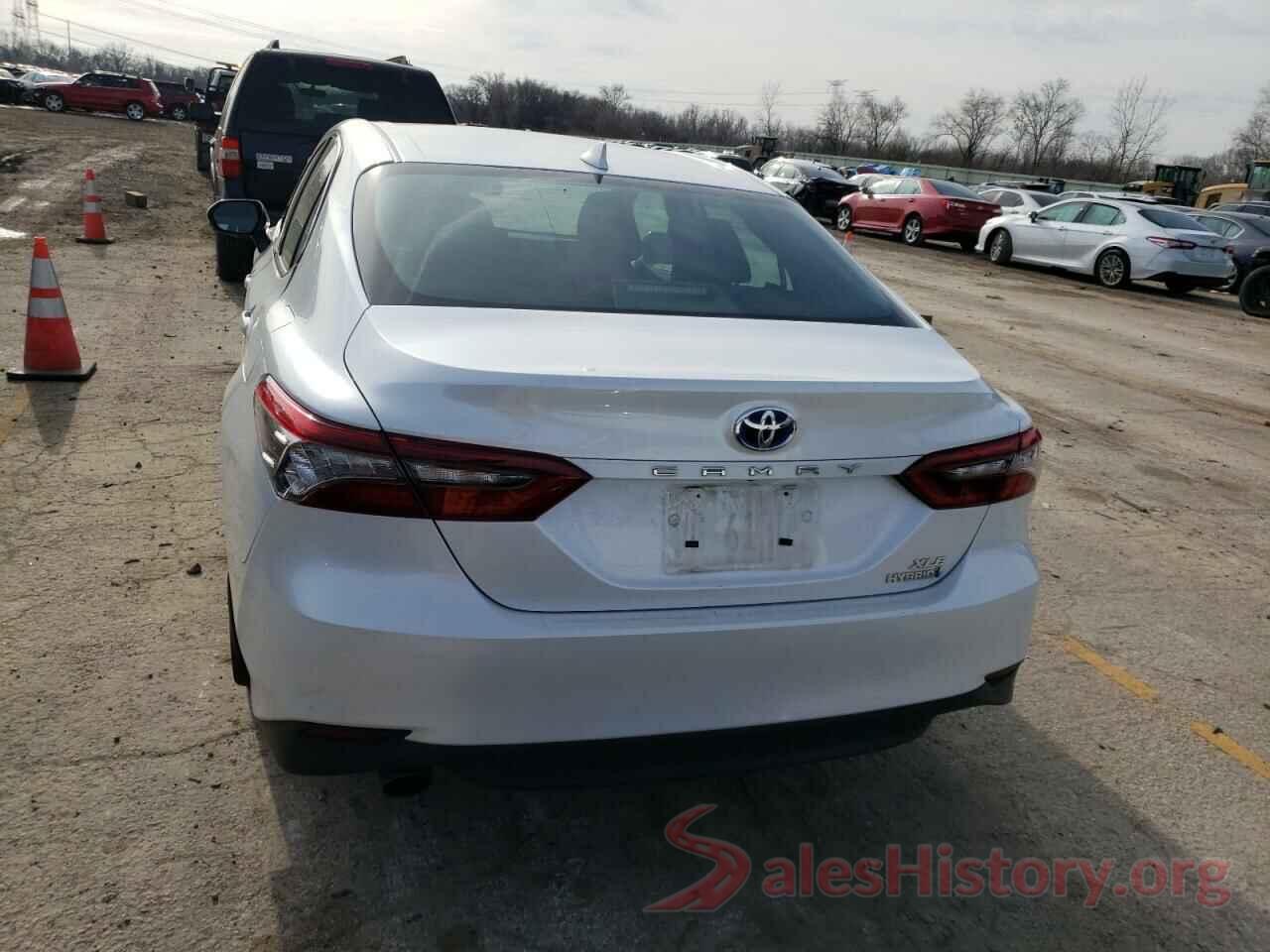 4T1F31AKXNU585608 2022 TOYOTA CAMRY