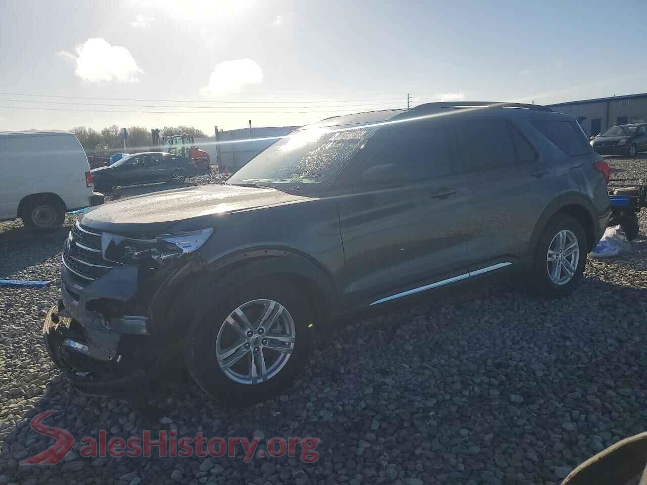 2023 FORD EXPLORER VIN 1FMSK7DH7PGB77041, auction photo