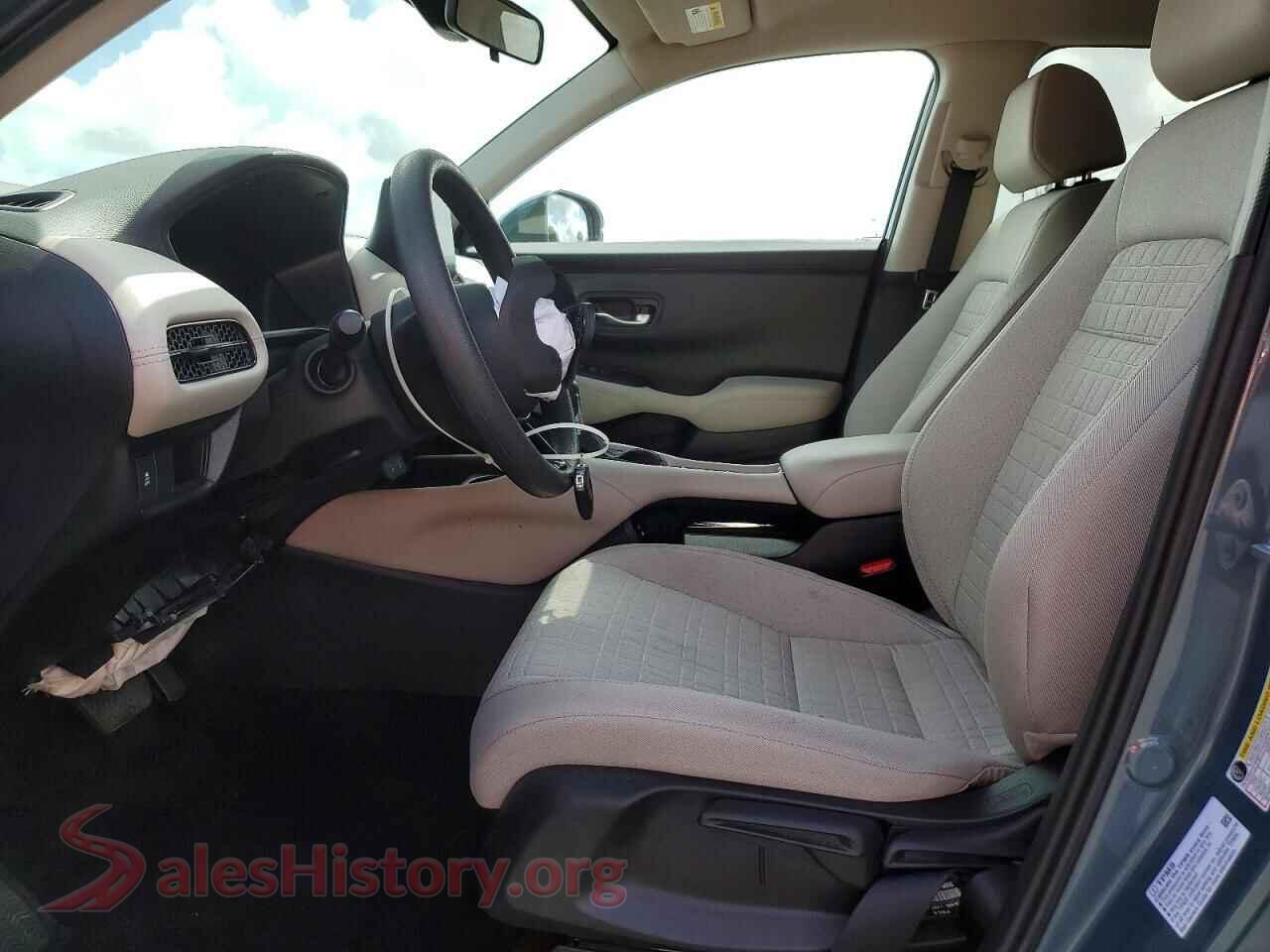 2026 HONDA HR-V VIN 3CZRZ1H3XTM712321, engine bay