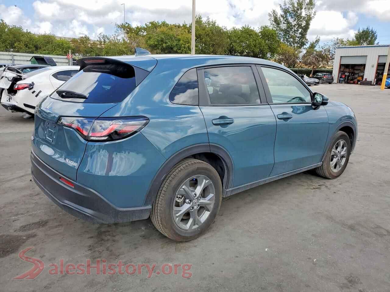 2026 HONDA HR-V VIN 3CZRZ1H3XTM712321, right side view