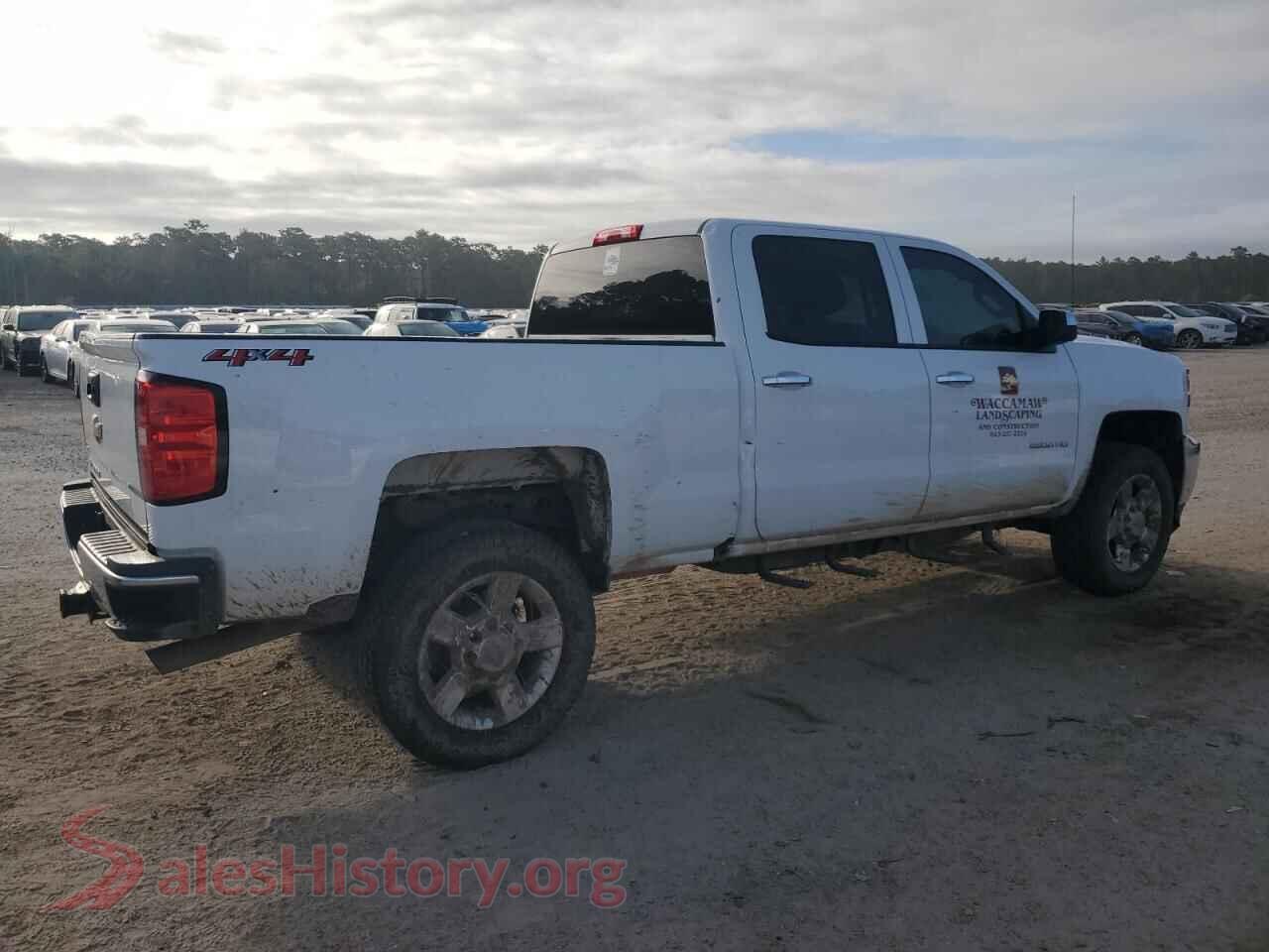 2019 CHEVROLET ALL Models VIN 1GC1KREG1KF179755, right side view