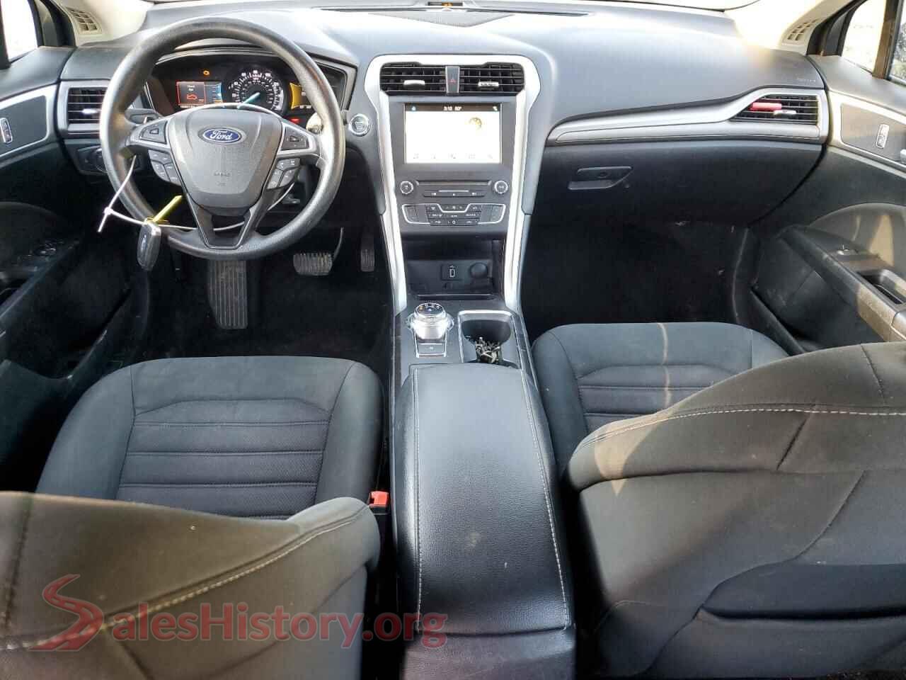 2018 FORD FUSION VIN 3FA6P0HD9JR256173, interior dashboard
