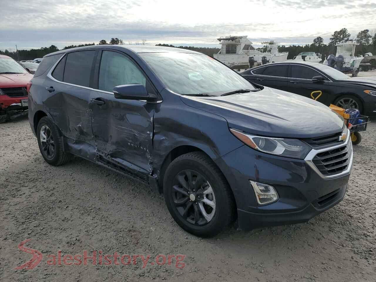 2019 CHEVROLET EQUINOX VIN 3GNAXKEV9KL284676, rear 3/4 view