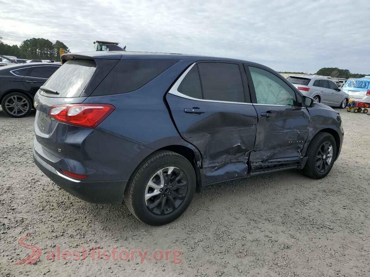 2019 CHEVROLET EQUINOX VIN 3GNAXKEV9KL284676, right side view