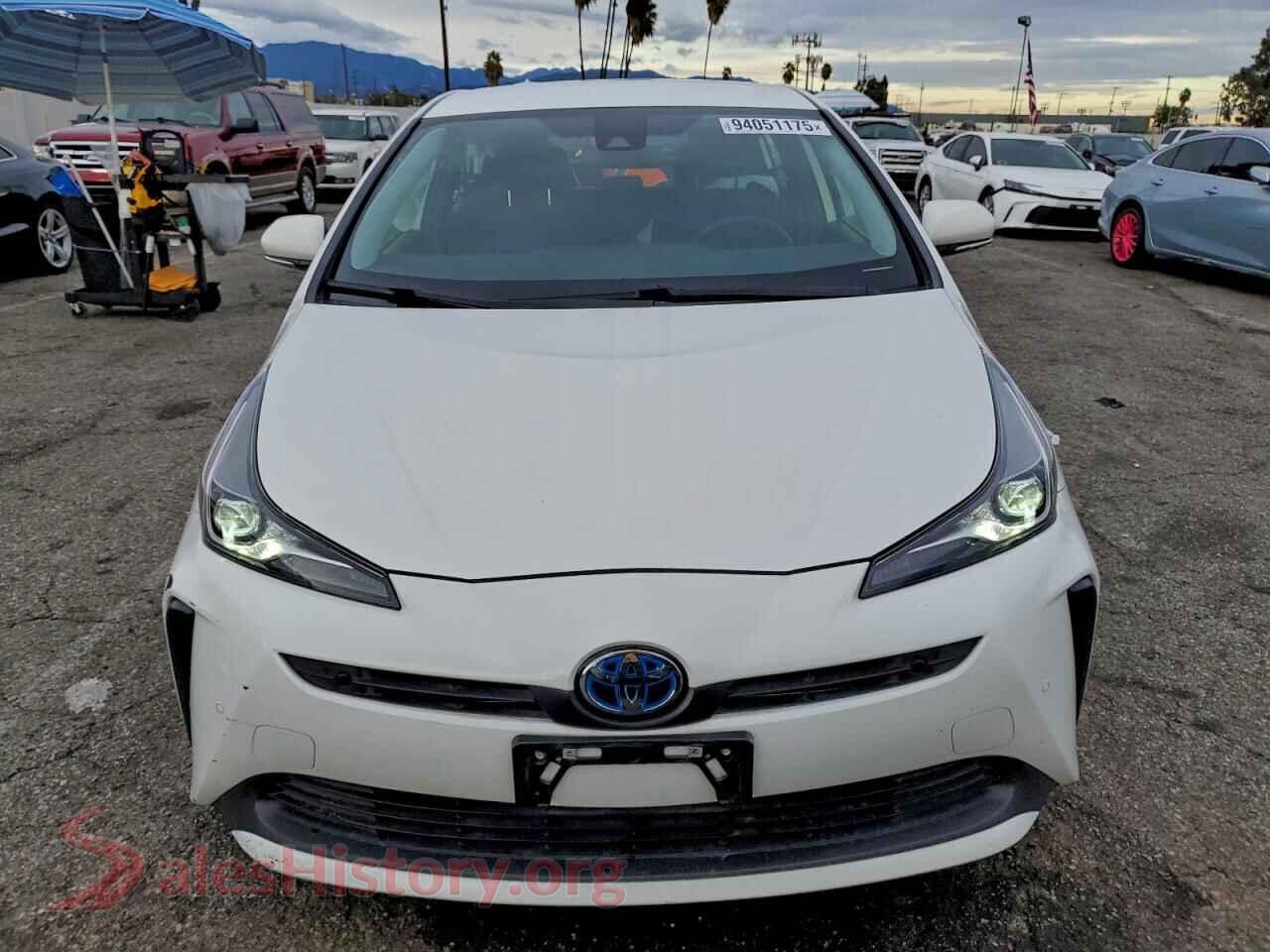 2019 TOYOTA PRIUS VIN JTDKARFUXK3099772, rear view