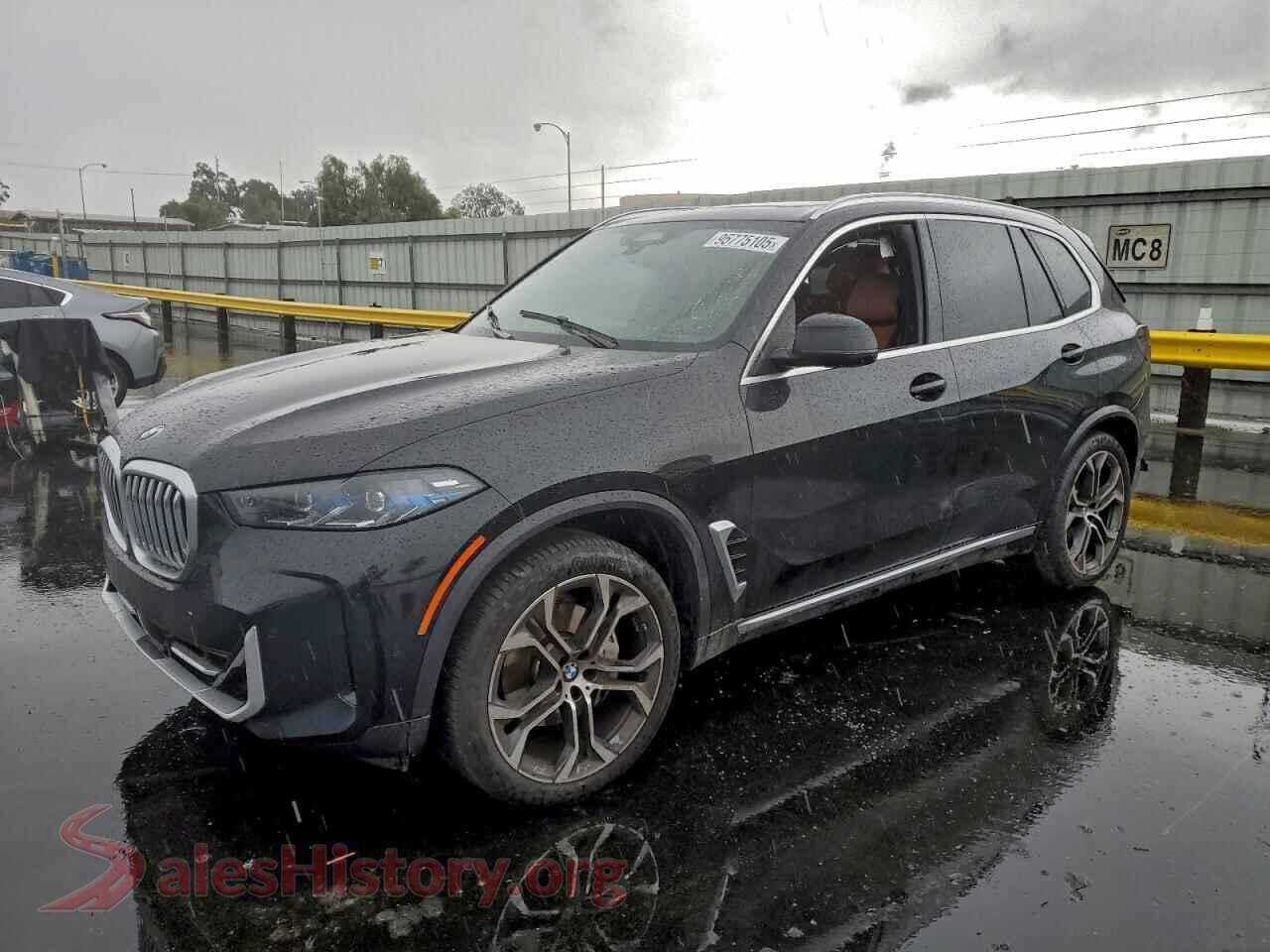 5UX23EU00R9V56288 2024 BMW X5