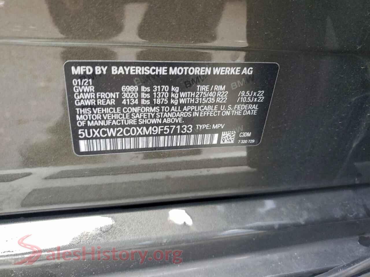 2021 BMW X7 VIN 5UXCW2C0XM9F57133, damage close-up