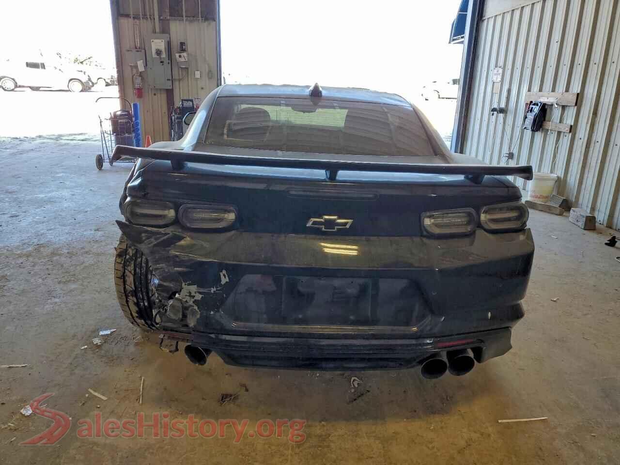 2020 CHEVROLET CAMARO VIN 1G1FK1R6XL0134206, left side view