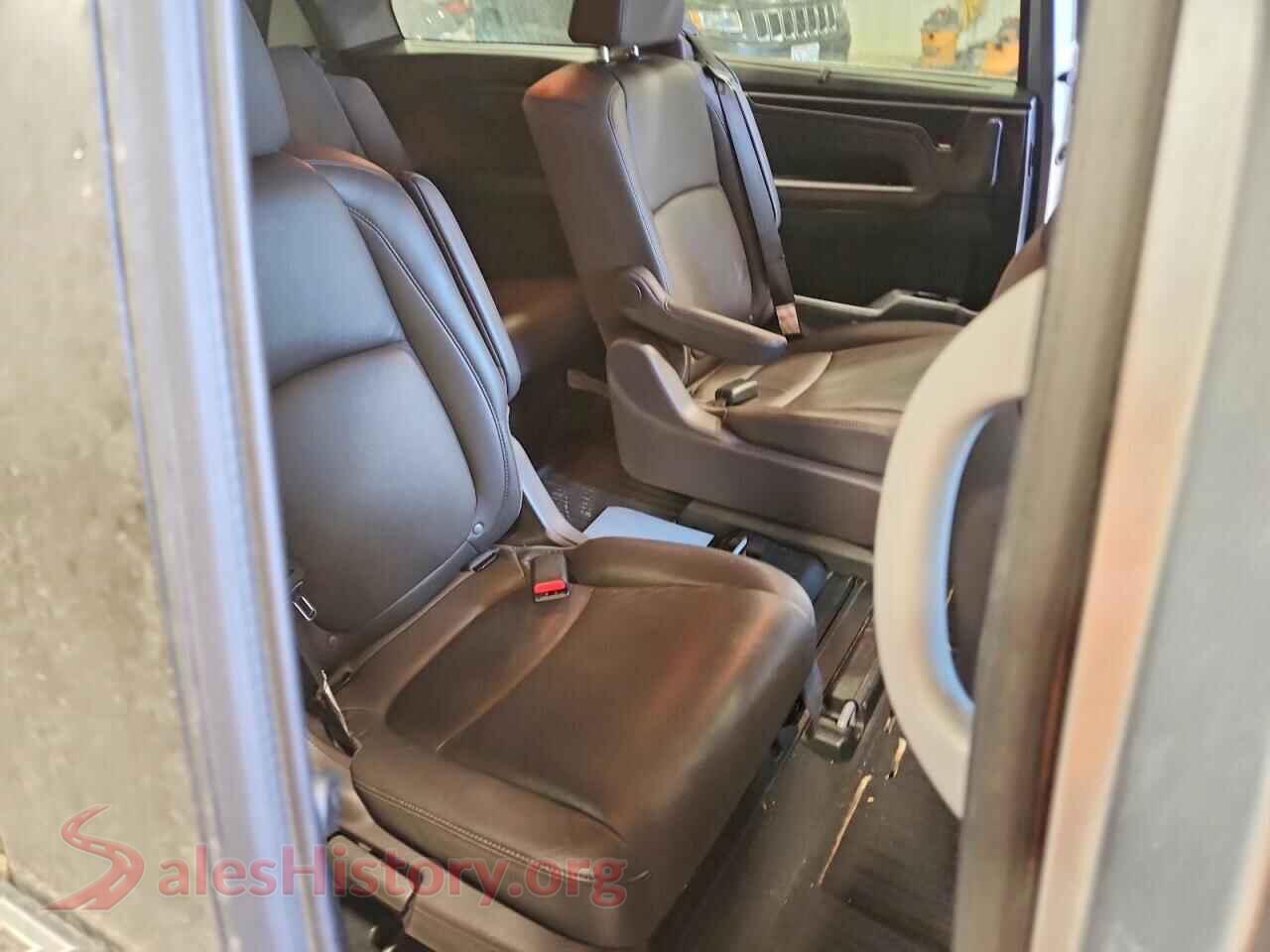 2019 HONDA ODYSSEY VIN 5FNRL6H73KB104439, VIN plate