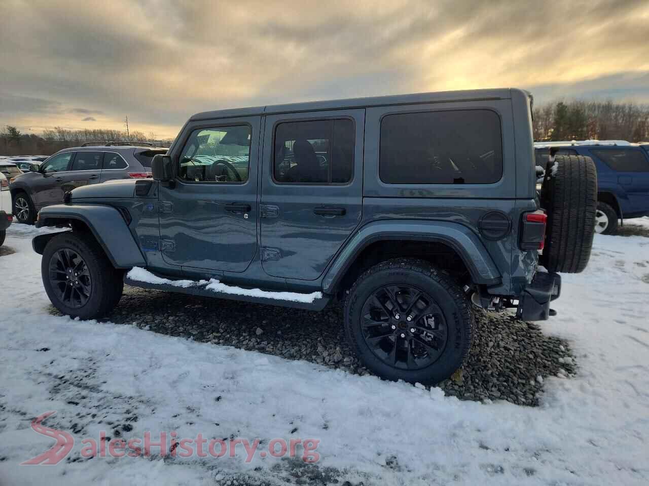 2025 JEEP WRANGLER VIN 1C4RJXP6XSW603920, front view