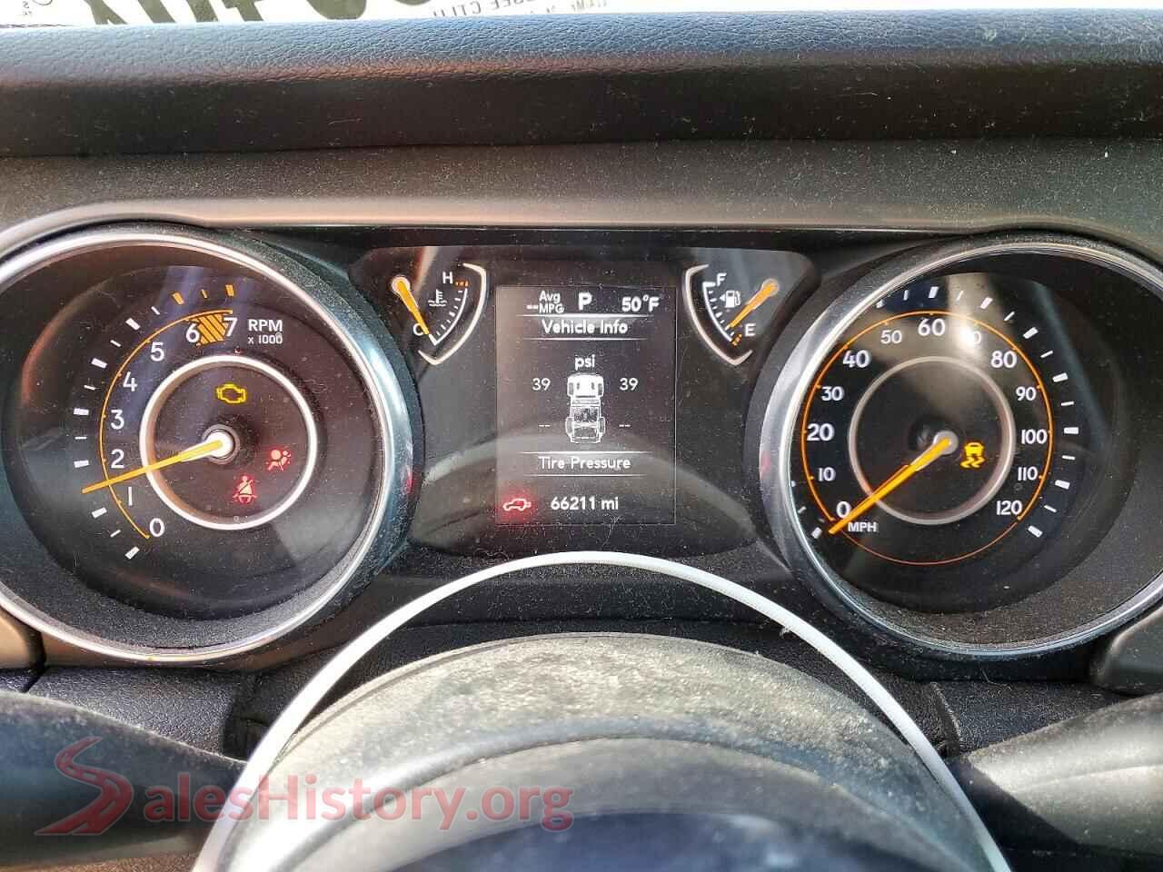 2019 JEEP WRANGLER VIN 1C4GJXAN0KW501081, interior center console