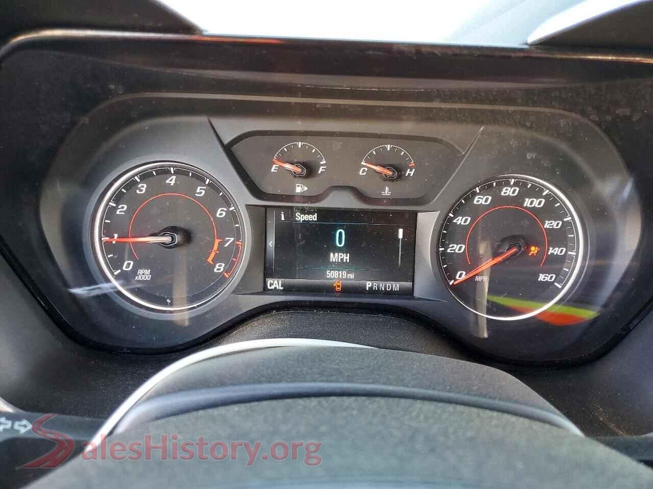 2017 CHEVROLET CAMARO VIN 1G1FB3DS6H0172331, interior center console