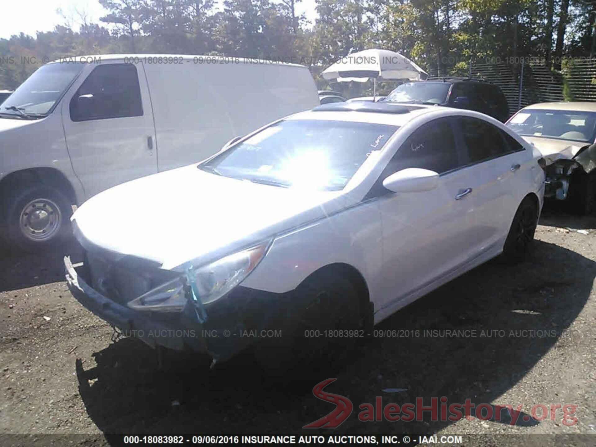 5NPEC4AC2BH160450 2011 Hyundai Sonata