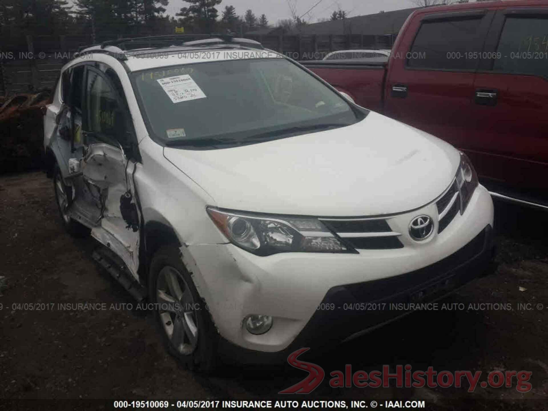 JTMRFREV3DD007537 2013 Toyota Rav4