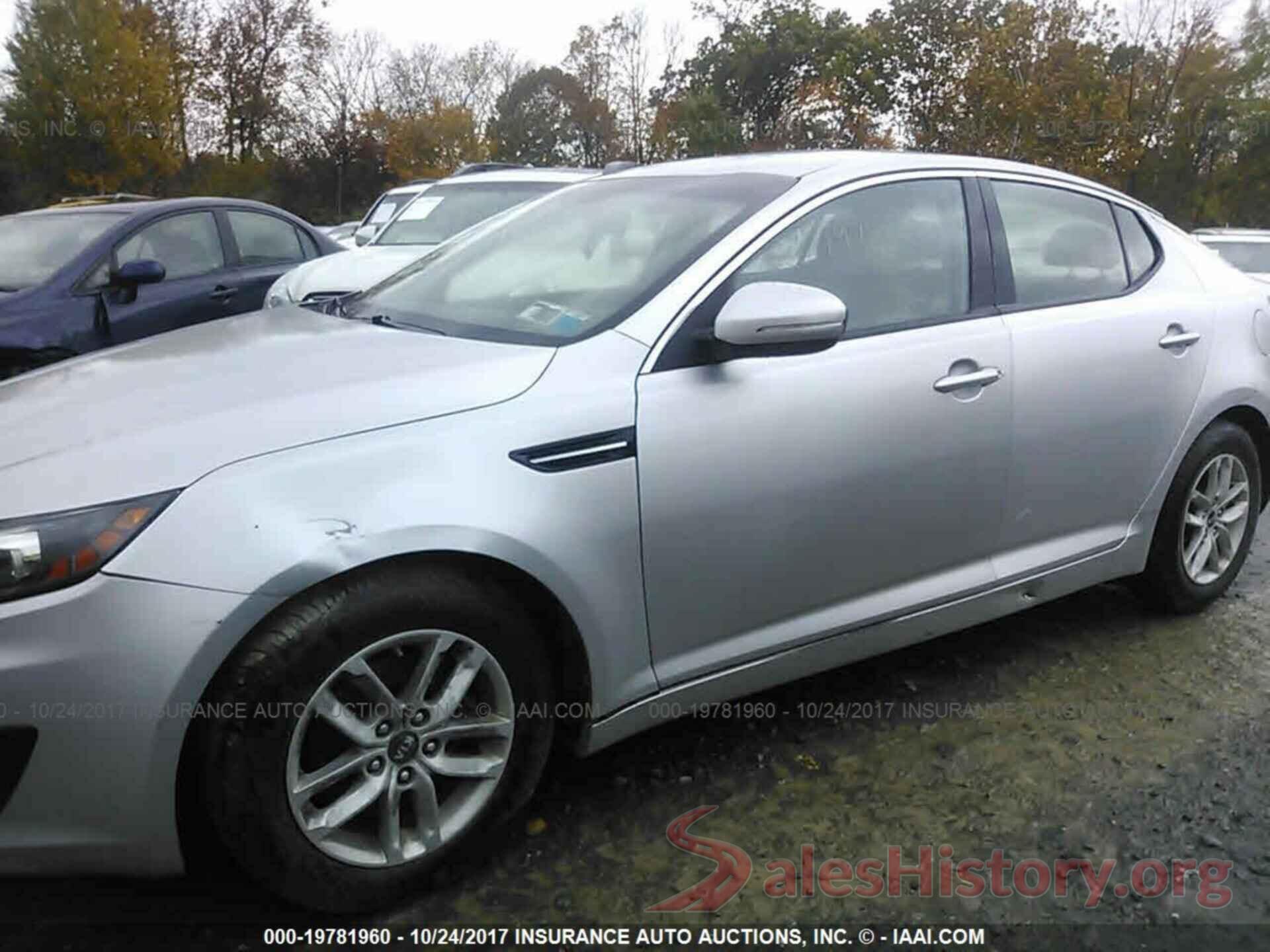 KNAGM4A74B5097373 2011 Kia Optima