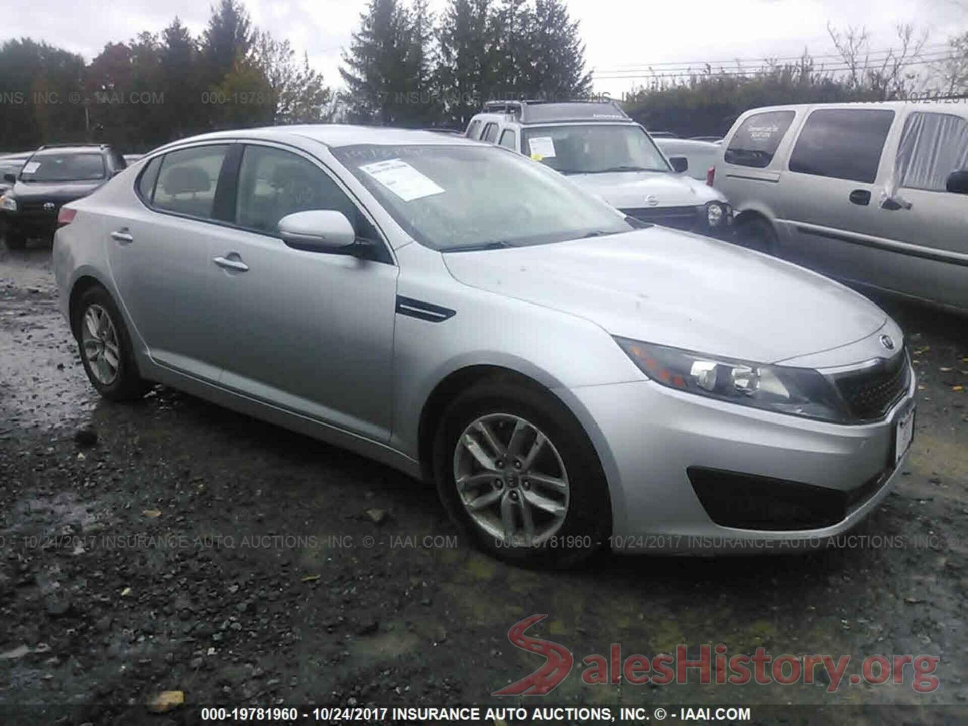 KNAGM4A74B5097373 2011 Kia Optima